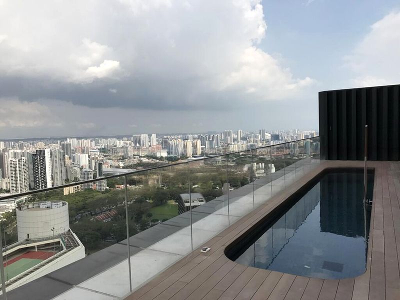 Studio Condo for Sale in  The Scotts Tower - Image 3
